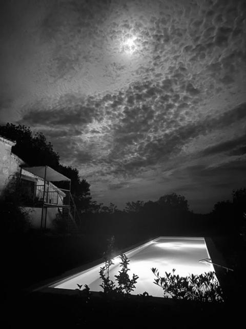 Maison Droles D'Oiseaux Plieux Buitenkant foto